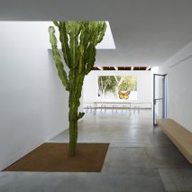 Emeco House by David Saik