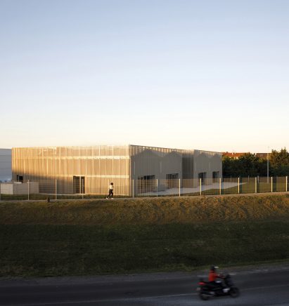 Orly Festival Hall exterior
