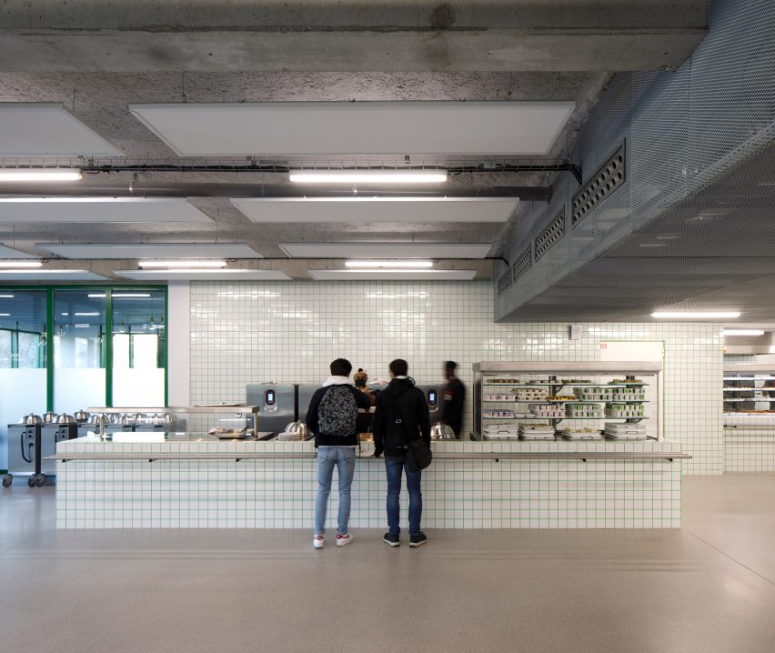 Crous University Refectory was extended and renovated by Graal Architecture