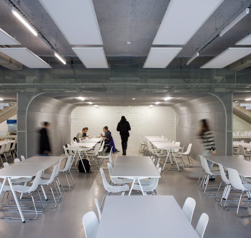 Crous University Refectory was extended and renovated by Graal Architecture