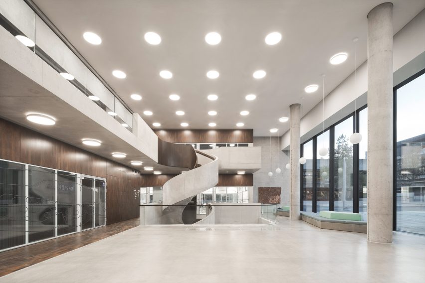 Geo and Environmental Centre is a research centre in Germany that was designed by Kaan Architecten