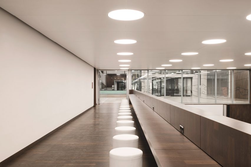 Geo and Environmental Centre is a research centre in Germany that was designed by Kaan Architecten
