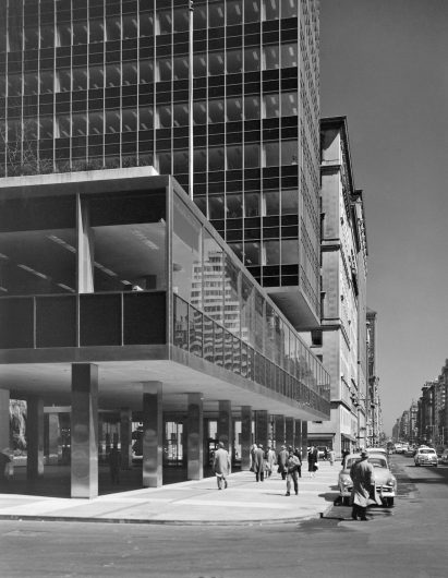 Plaza of New York skyscraper