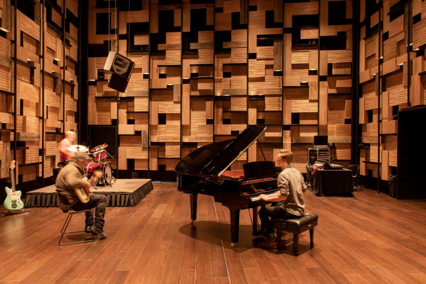 The Hedberg is a theatre in Tasmania that was designed by Liminal Architecture and WOHA