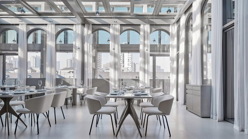 Interior of New Wave by Linehouse
