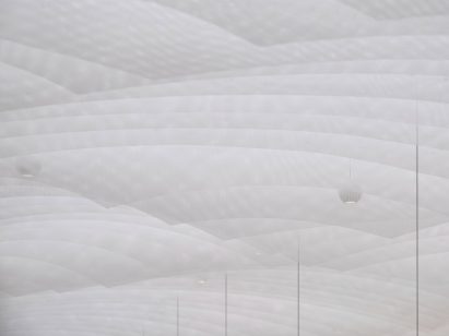 Sheer textile-installation in New Wave restaurant