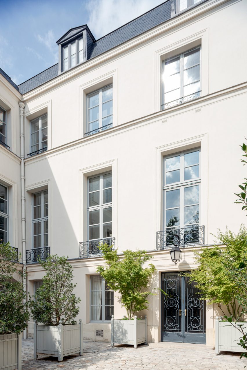 Le Marais apartment, Nicolai Paris by NOA