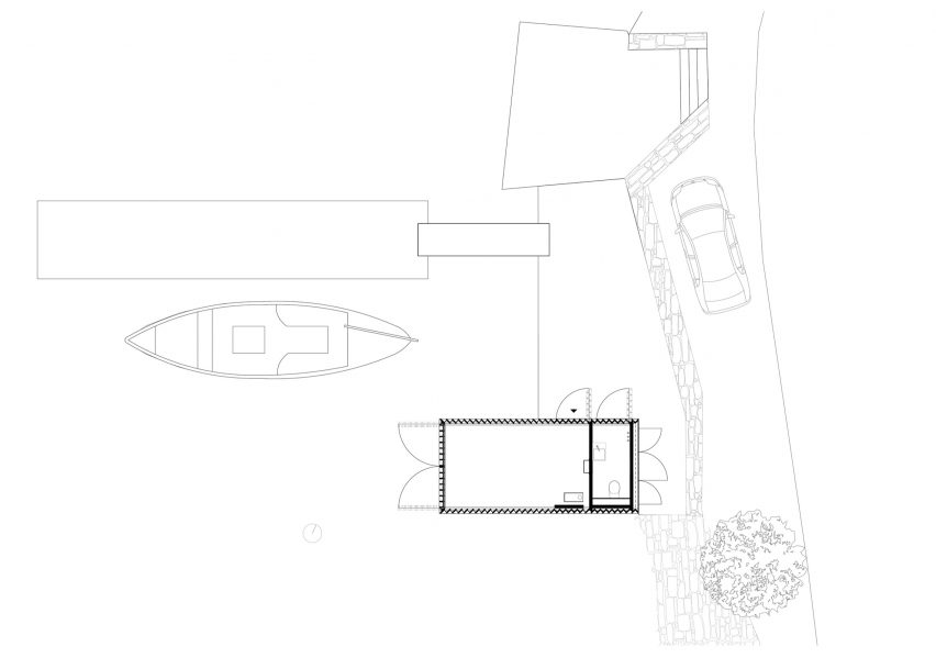Floor plan of red coastal cabin by Handegård Arkitektur