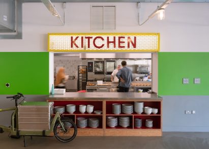 Kitchen counter in Nourish Hub by RCKa