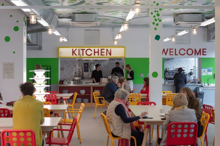 Community kitchen in Nourish Hub by RCKa