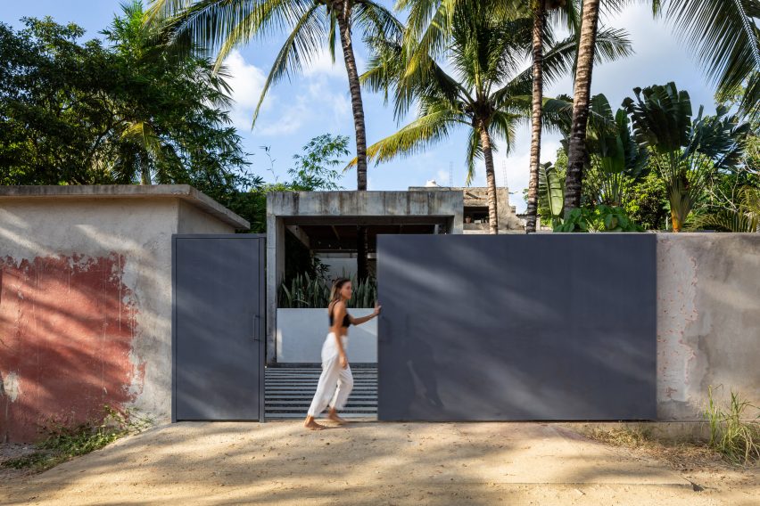 San Ignacio beach home
