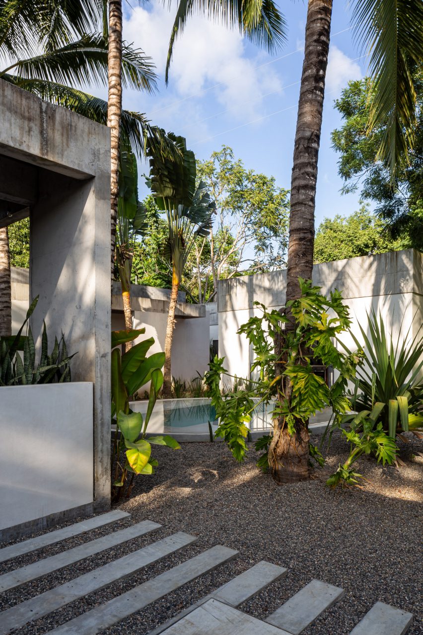 San Ignacio beach home