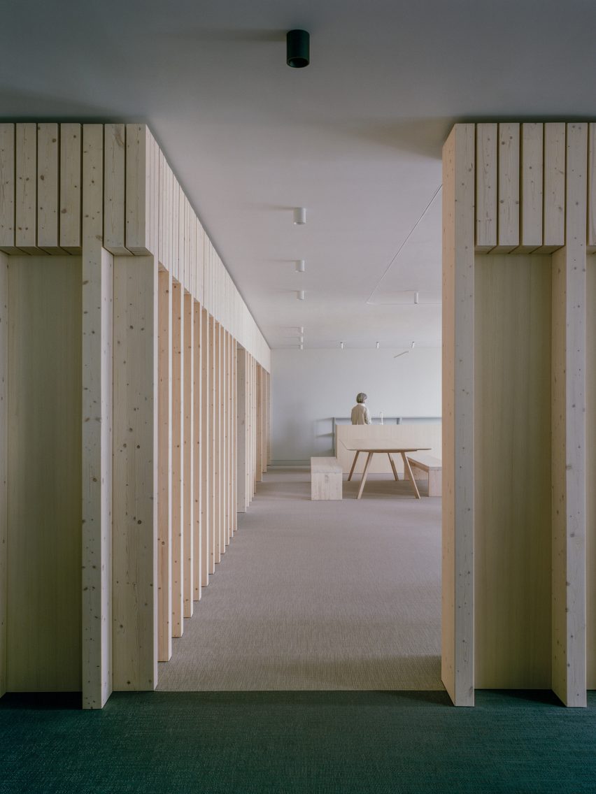 Spruce partitions feature in Samsung Design Europe's minimalist office