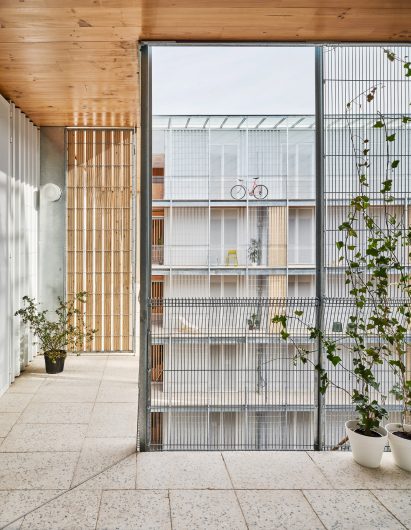 Balcony of Spanish social housing by Peris+Toral Arquitectes