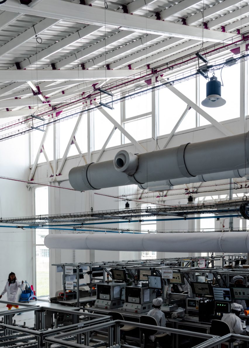 Sanand Factory is an electronics factory in India that was designed by Studio Saar