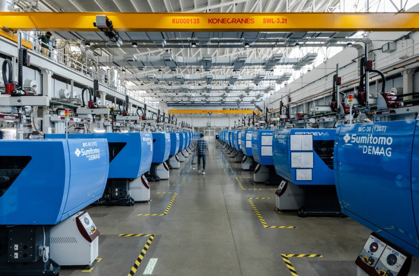 Sanand Factory is an electronics factory in India that was designed by Studio Saar