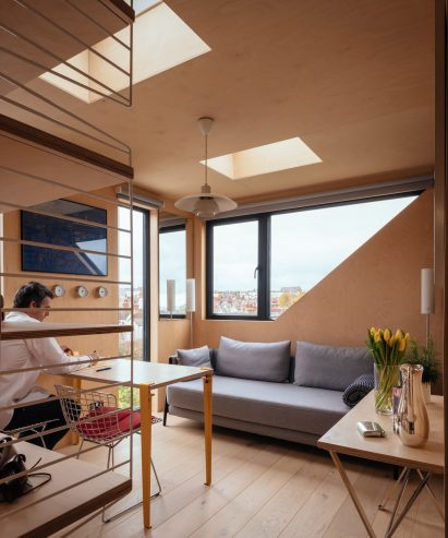 Interior image of an office space at Loft 69