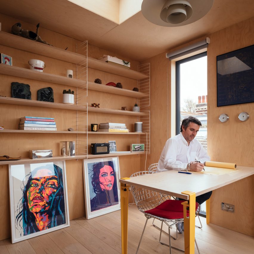 Loft 62 is a residential extension in Brighton that was designed by Studiotwentysix