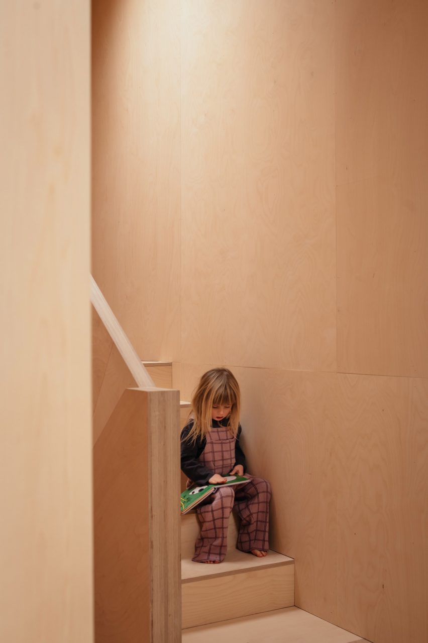 Loft 62 is a residential extension in Brighton that was designed by Studiotwentysix