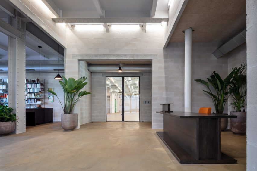 Lazlo offices by Henley Halebrown