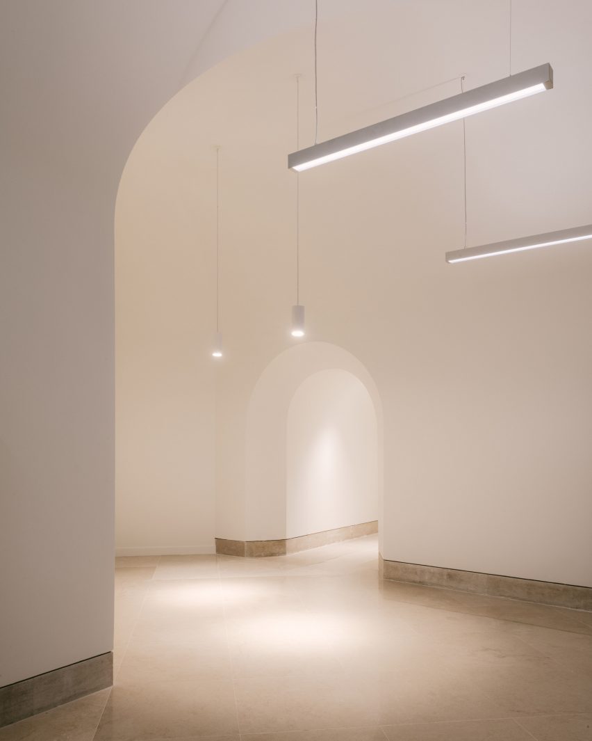 h2o Architectes designs The Studio inside the Louvre museum, Paris