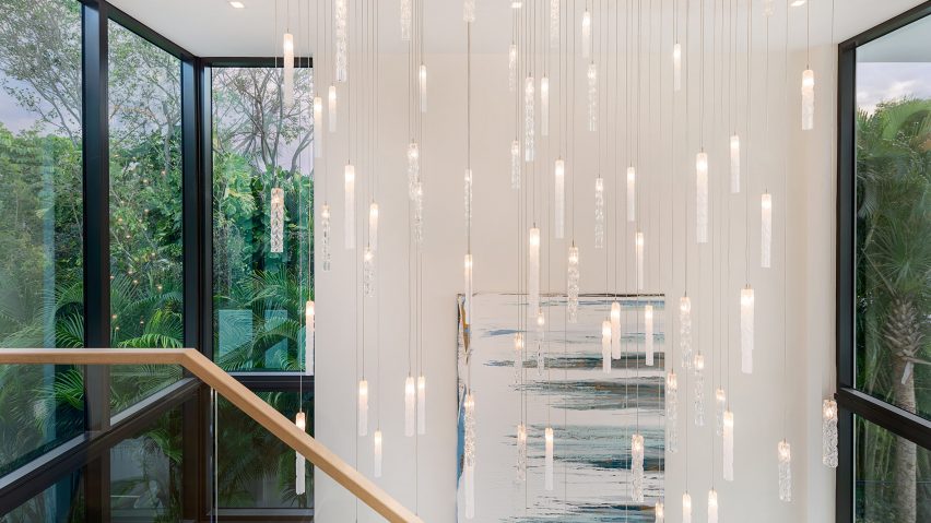 Twist pendant light by Shakúff