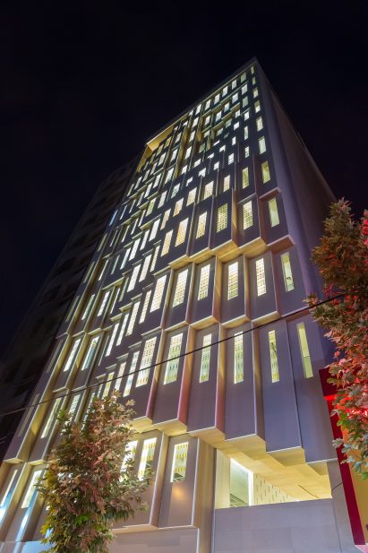 Valiahdi office building, Karaj