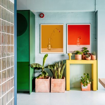 Bright colours in Zetteler London office