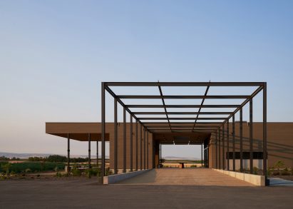 Alton Wines Exterior Metal grid