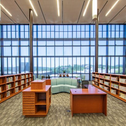 AR Marlon Blackwell Architects creates “brightly lit and unconventional” school with Kawneer’s sun control solutions
