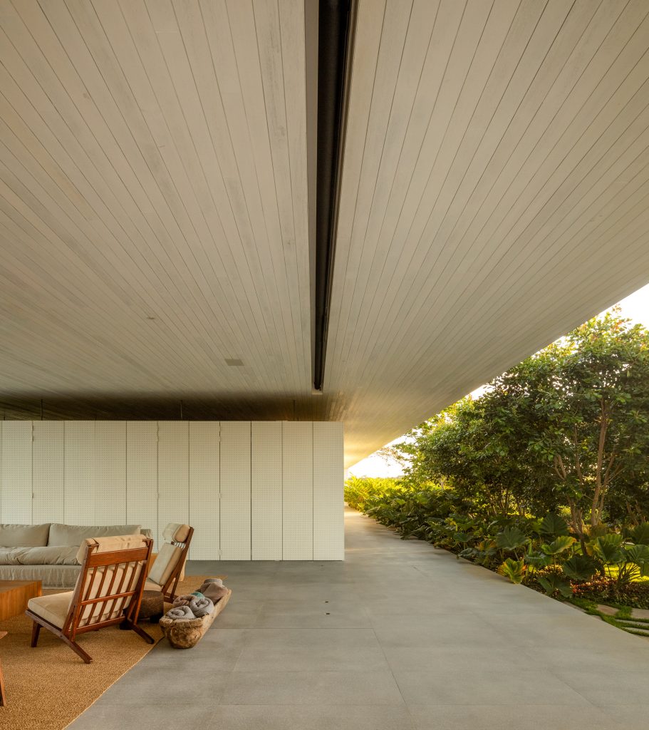 Studio MK27 Brazilian home