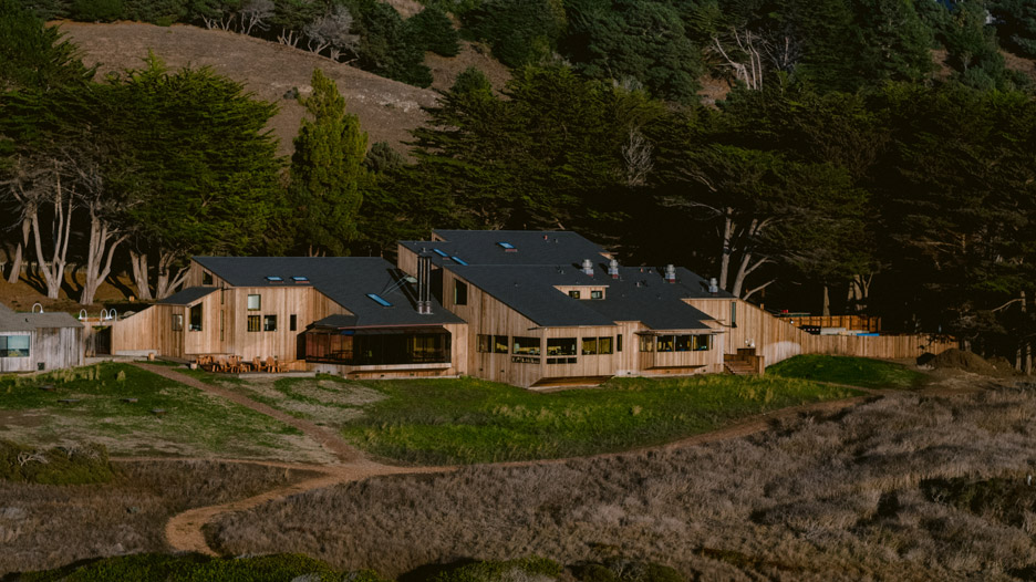 The Sea Ranch Lodge Mithun exterior