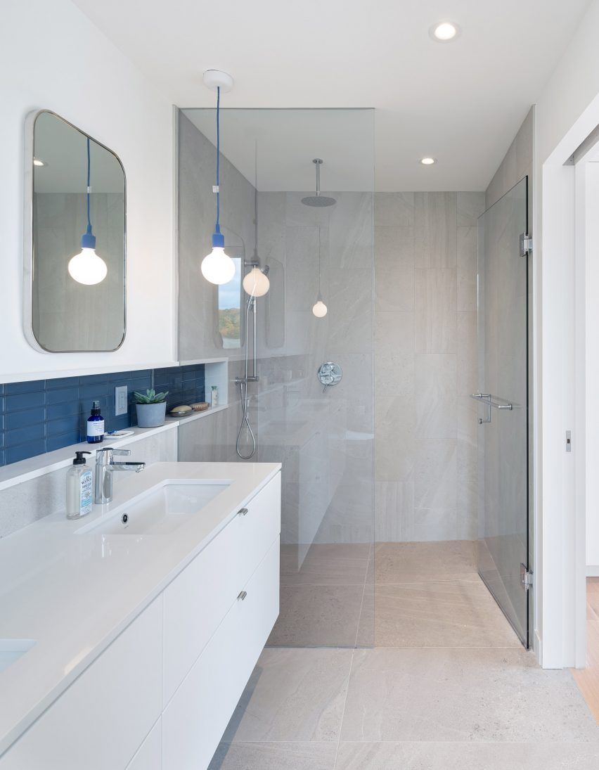 Wanda Ely Summerhus Ontario interior