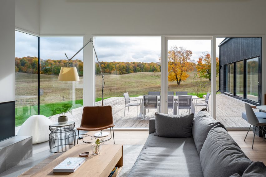 Wanda Ely Summerhus Ontario Exterior interior