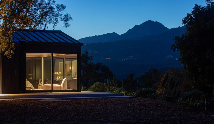 Vista Residence by Anacapa Architecture