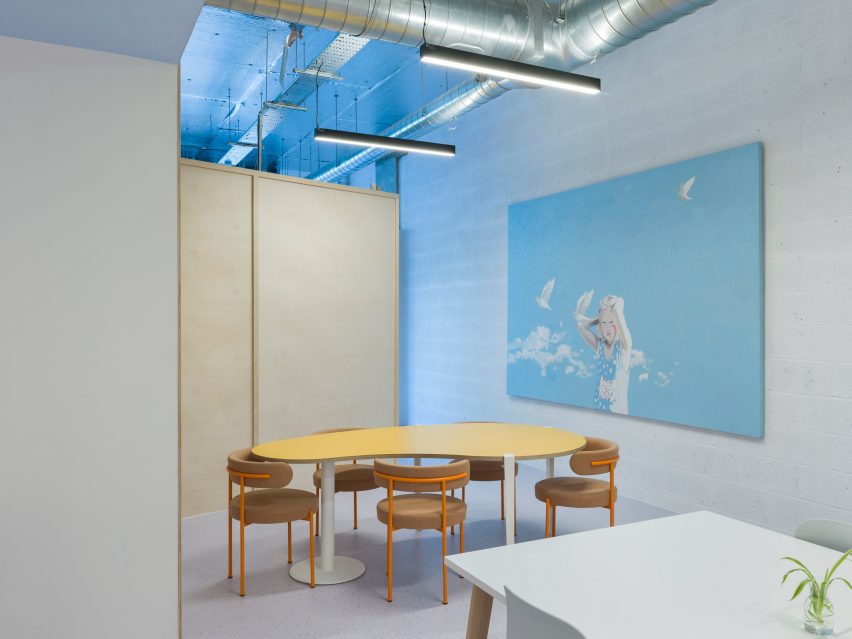 Interiors of ARC Club Camberwell co-working office by Caro Lundin