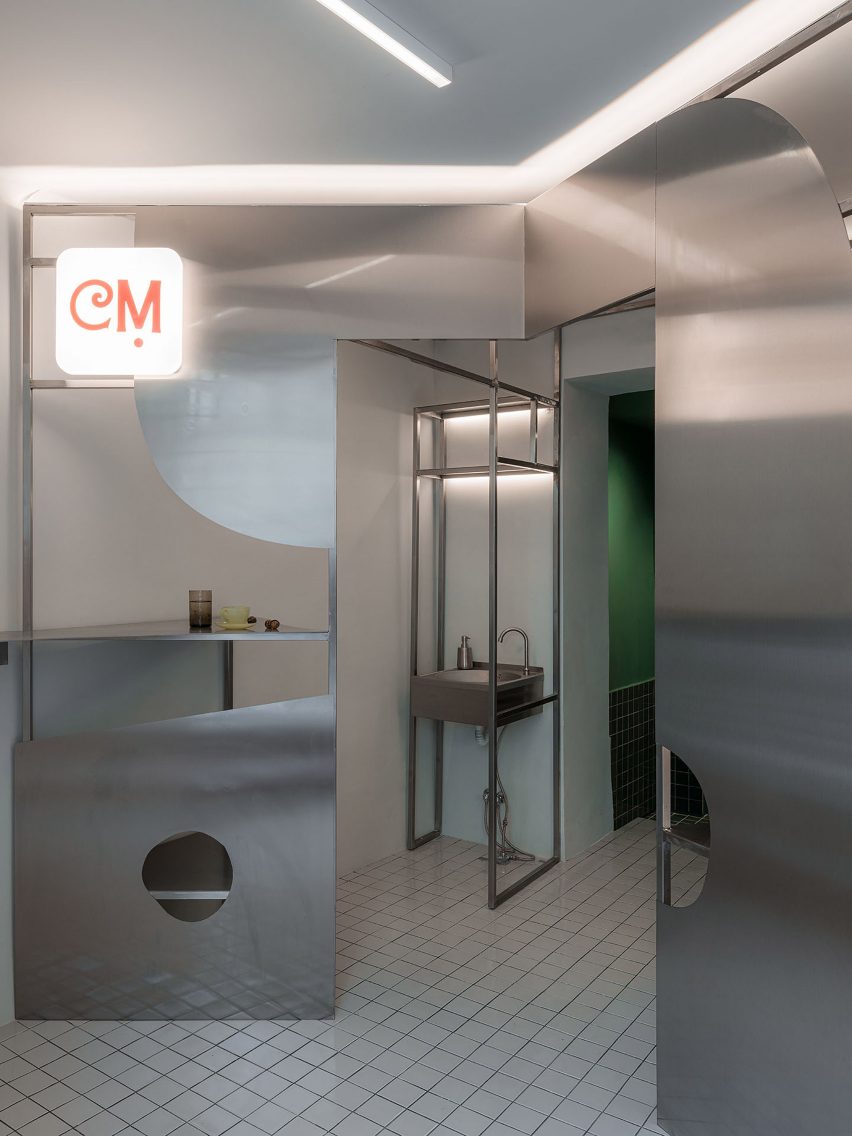 Colour-block interiors of Madrid's Cara Mela pastry shop designed by Case Antillón