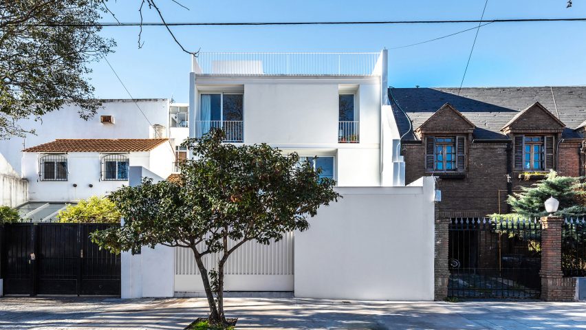 Colle-Croce white house