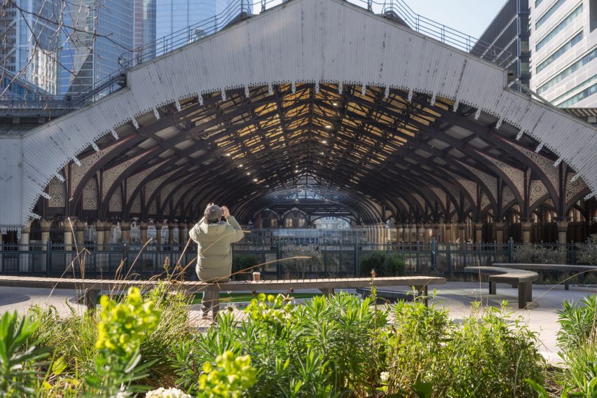 Exchange Square in London by DSDHA