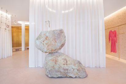 Balancing stones