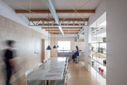 Dining space in House in Honjo by Jorge Almazán Architects