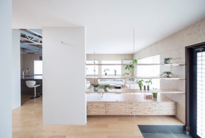 Entrance hall in House in Honjo by Jorge Almazán Architects