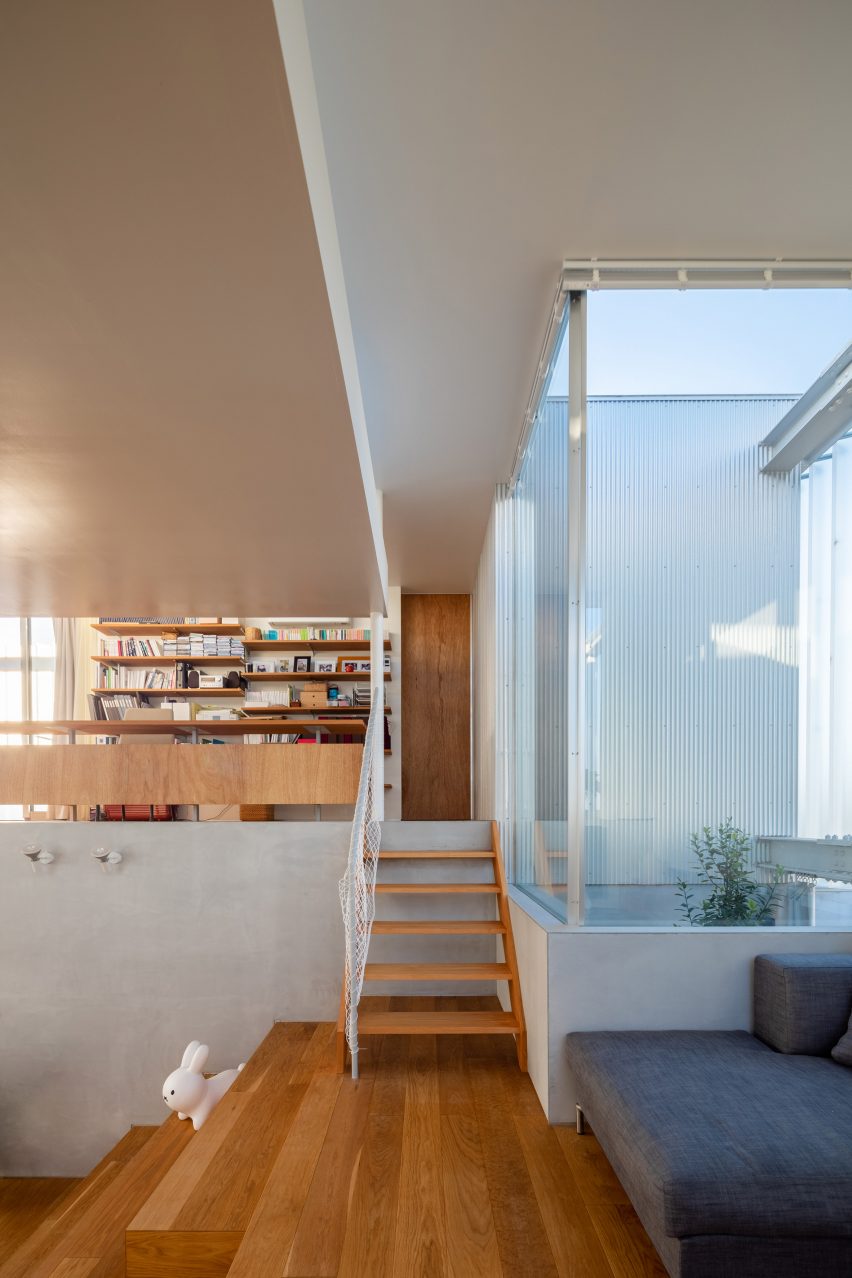 Interior of House in Yanakacho by KACH