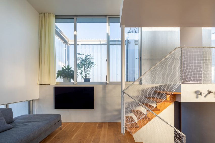 Interior of House in Yanakacho by KACH
