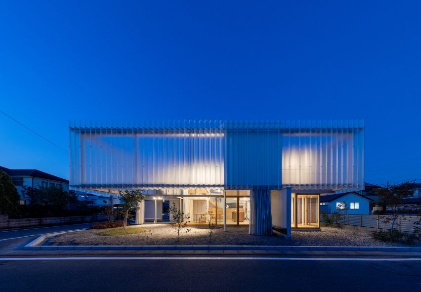 Night shot of House in Yanakacho by KACH