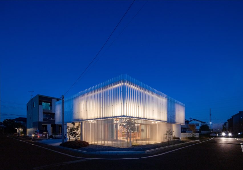 Night shot of House in Yanakacho by KACH
