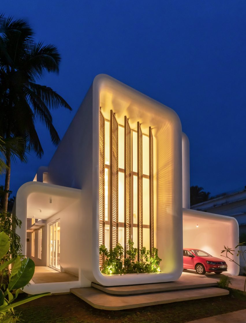 Night view of House of Ayoob by 3dor Concepts