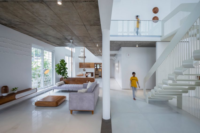 Living space in House of Ayoob by 3dor Concepts