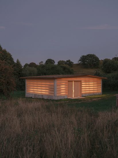 Swedish barn by Johan Sundberg