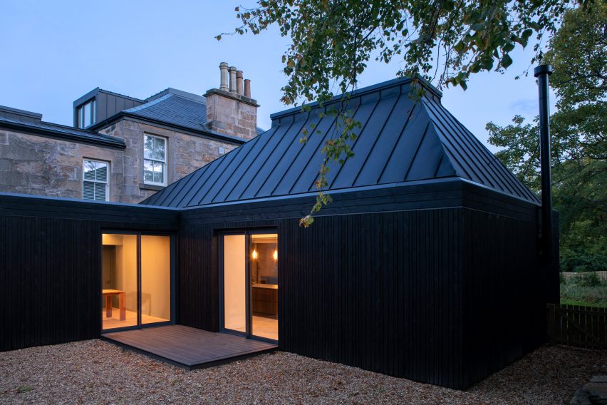 Maker's House by Loader Monteith Architects